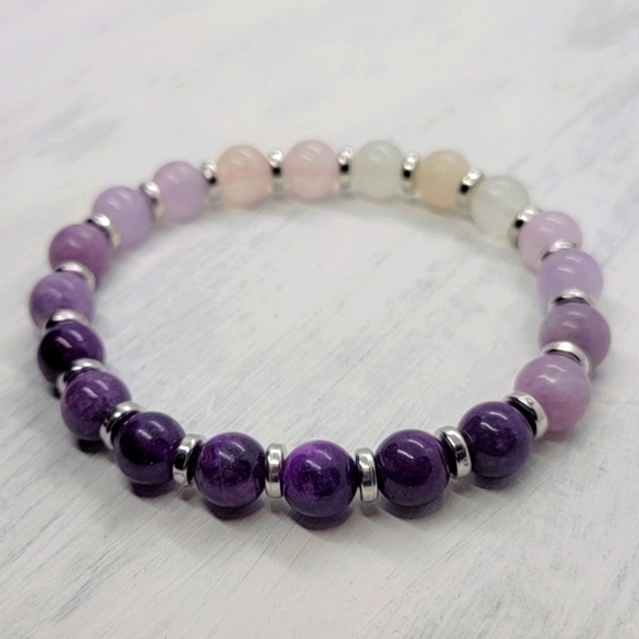 Jewelry - Amethyst, Lepidolite, Kunzite beaded bracelet / Healing powerful stone bracelets